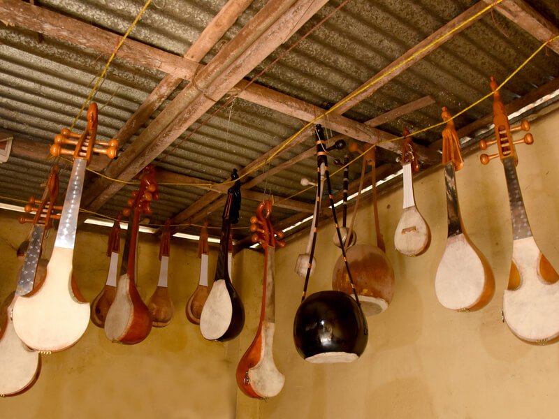 Traditional Instruments: Ektara, Dotara, and Flute